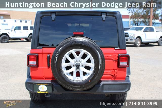 Used 2023 Jeep Wrangler Sport S image 5