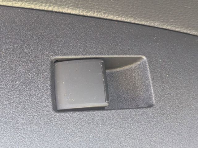 Used 2025 Toyota Corolla LE FWD image 25