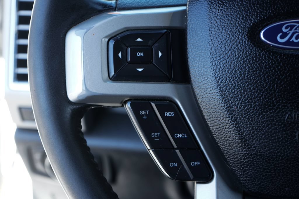 Used 2017 Ford F350 Lariat RWD image 21