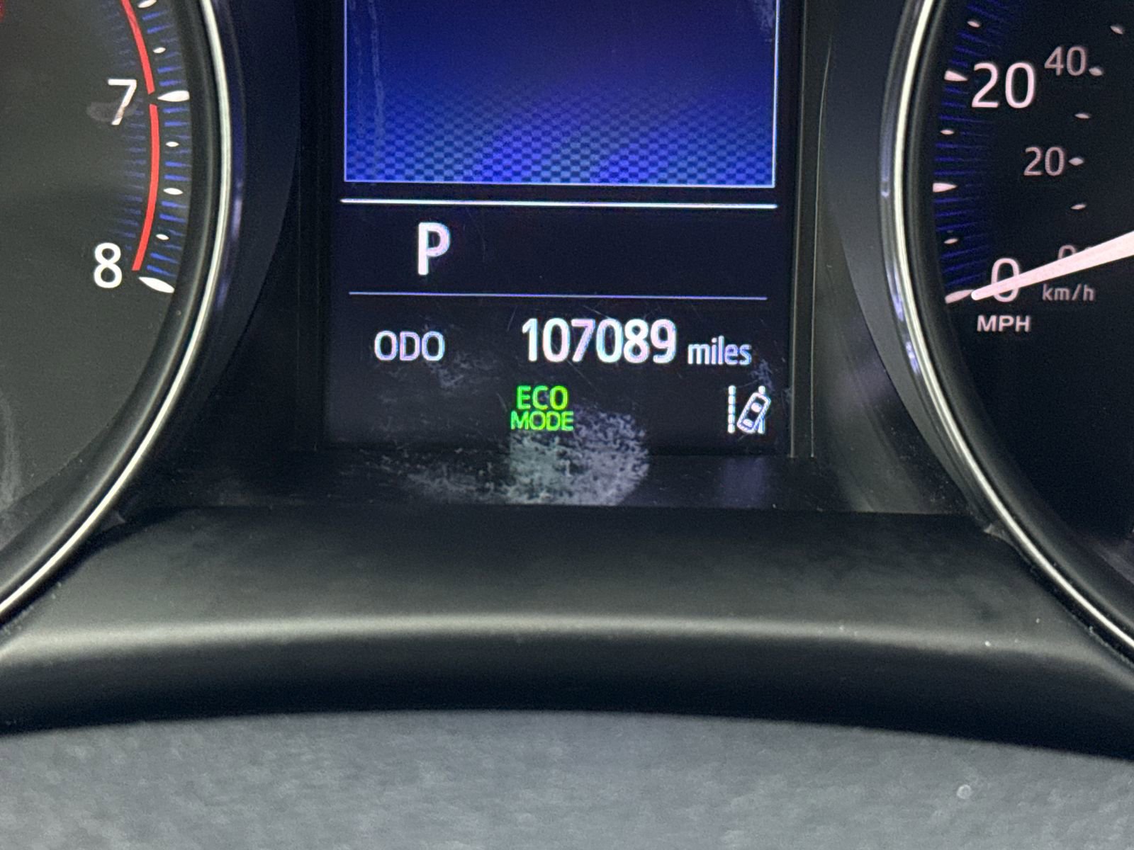Used 2019 Toyota C-HR XLE FWD image 23