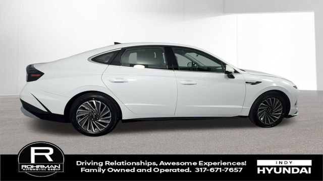 Used 2025 Hyundai Sonata Limited image 10