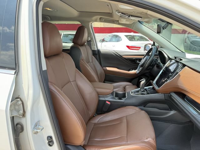 Used 2022 Subaru Outback Touring XT AWD/4WD image 30