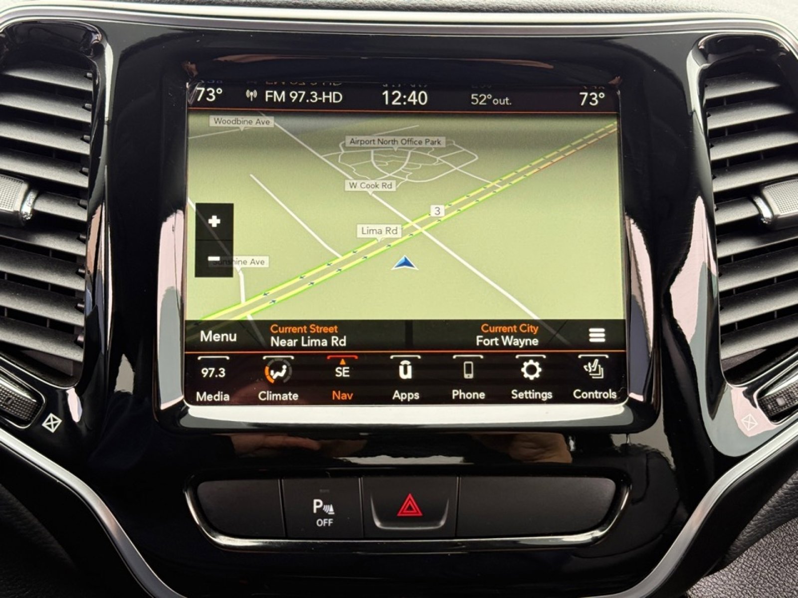 Used 2019 Jeep Cherokee Limited w/ Luxury Group image 27