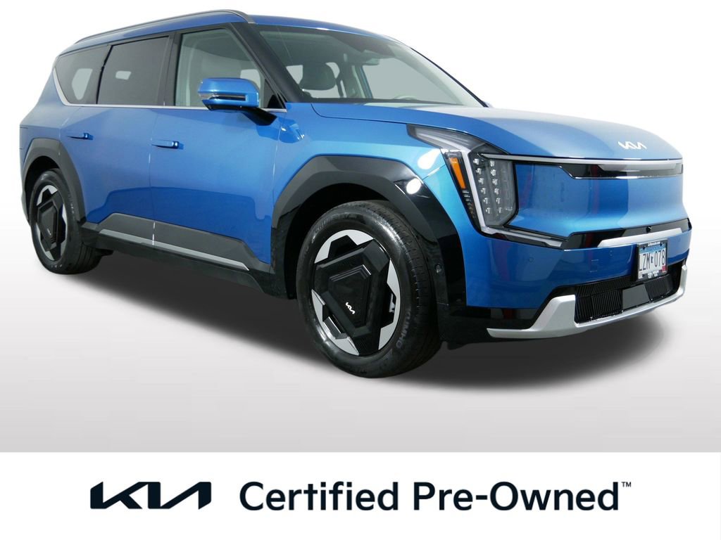 Certified 2024 Kia EV9 Land