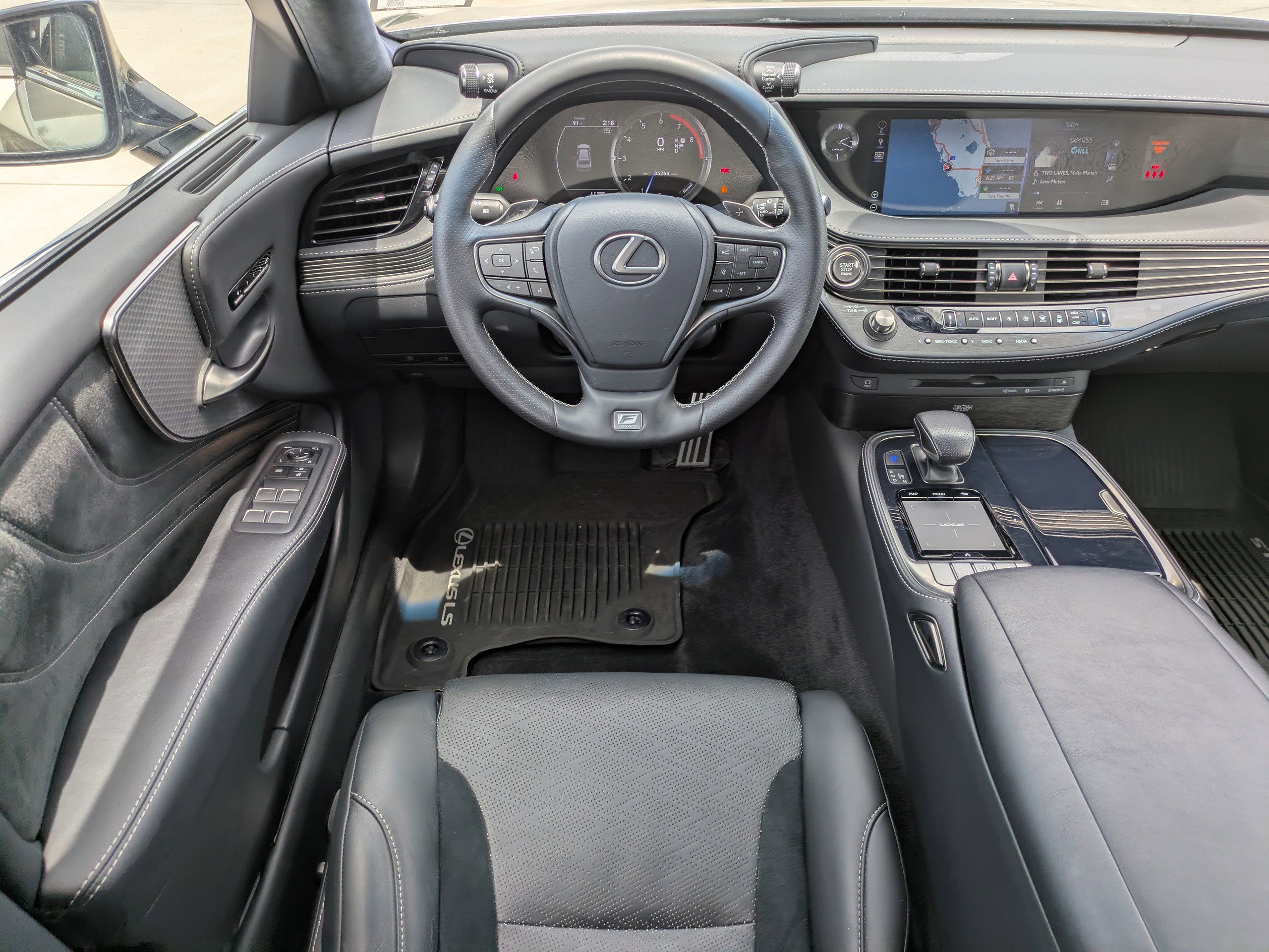Used 2018 Lexus LS 500 F Sport w/ Accessory Package (Z2) AWD/4WD image 15
