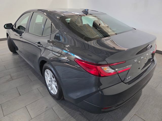 Used 2025 Toyota Camry LE FWD image 3
