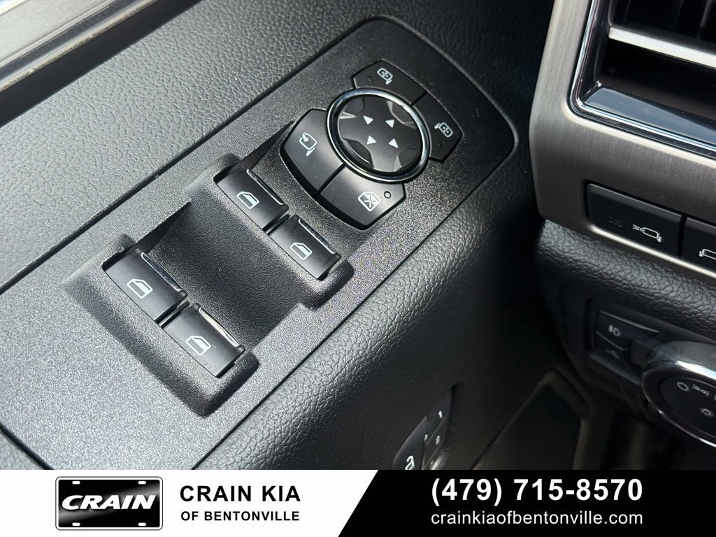 Used 2018 Ford F150 Platinum w/ Equipment Group 701A Luxury AWD/4WD image 10