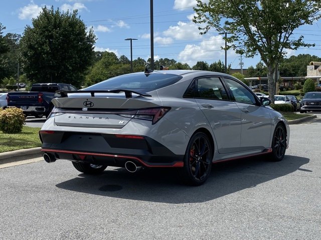 New 2025 Hyundai Elantra N image 9