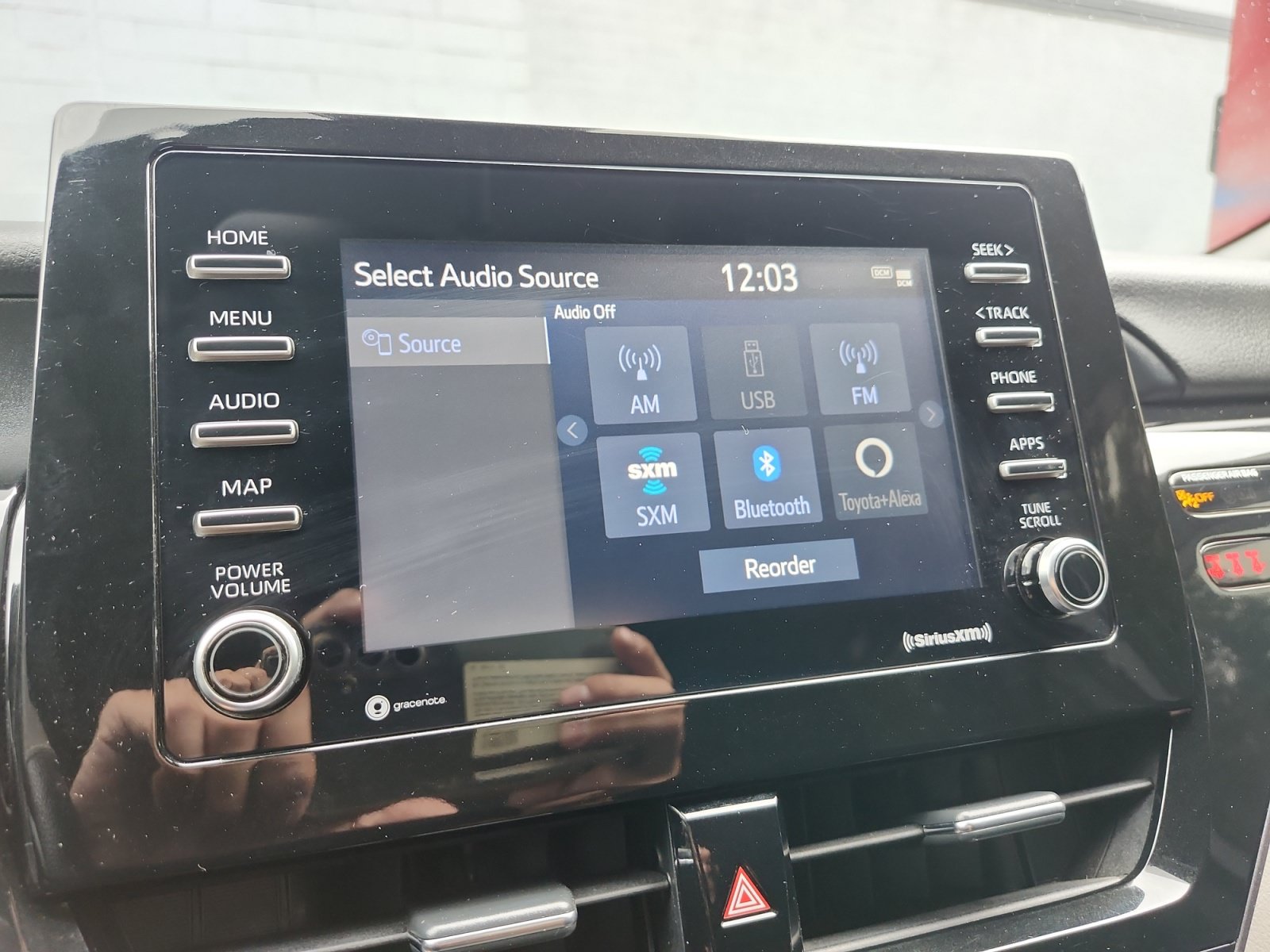 Used 2022 Toyota Camry SE FWD image 18