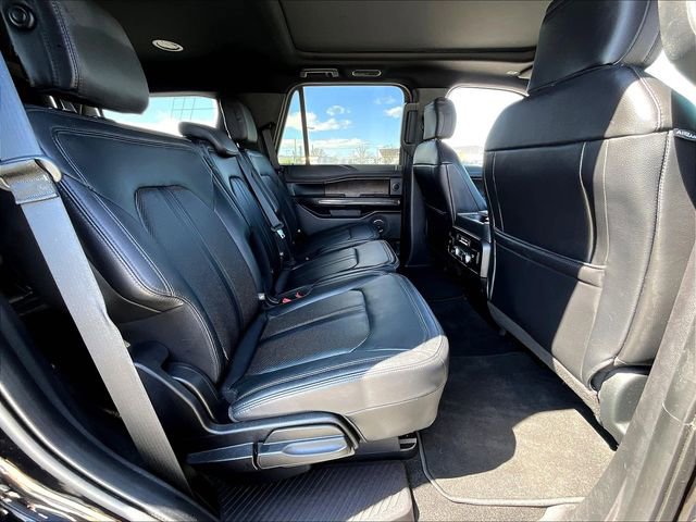 Used 2019 Ford Expedition Limited w/ Special Edition Package image 16
