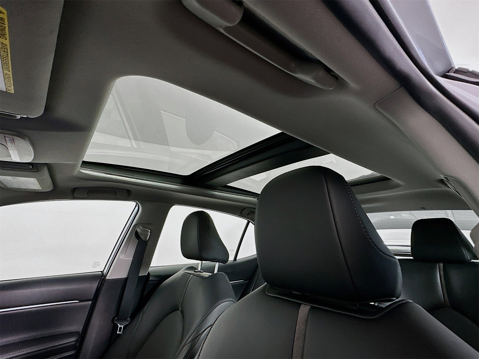 Used 2023 Toyota Camry XLE image 23