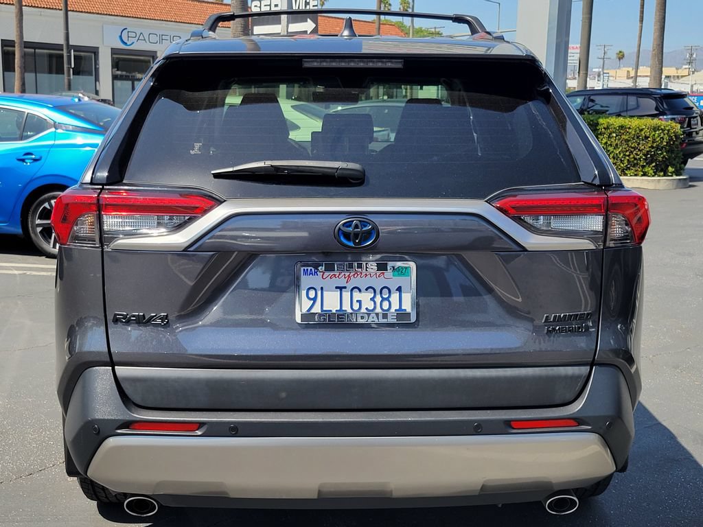 Used 2024 Toyota RAV4 Limited w/ Advanced Technology Package AWD/4WD image 31