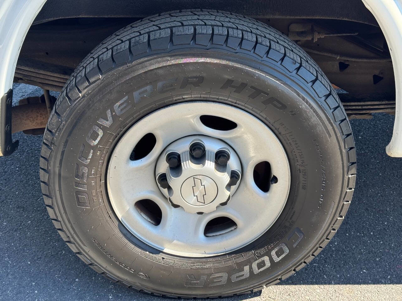 Used 2019 Chevrolet Express 2500 2500 3dr Cargo Van w/ Driver Convenience Package image 51