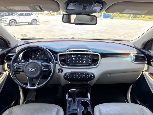 Used 2017 Kia Sorento EX w/ EX Premium Package image 13