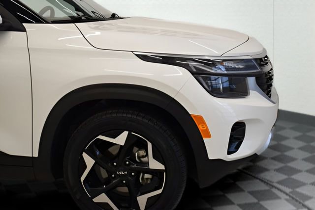 Used 2025 Kia Seltos S image 13