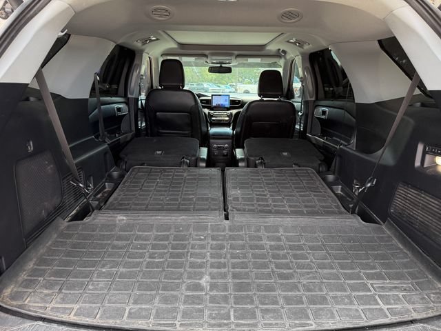 Used 2022 Ford Explorer Limited w/ Equipment Group 301A RWD image 19