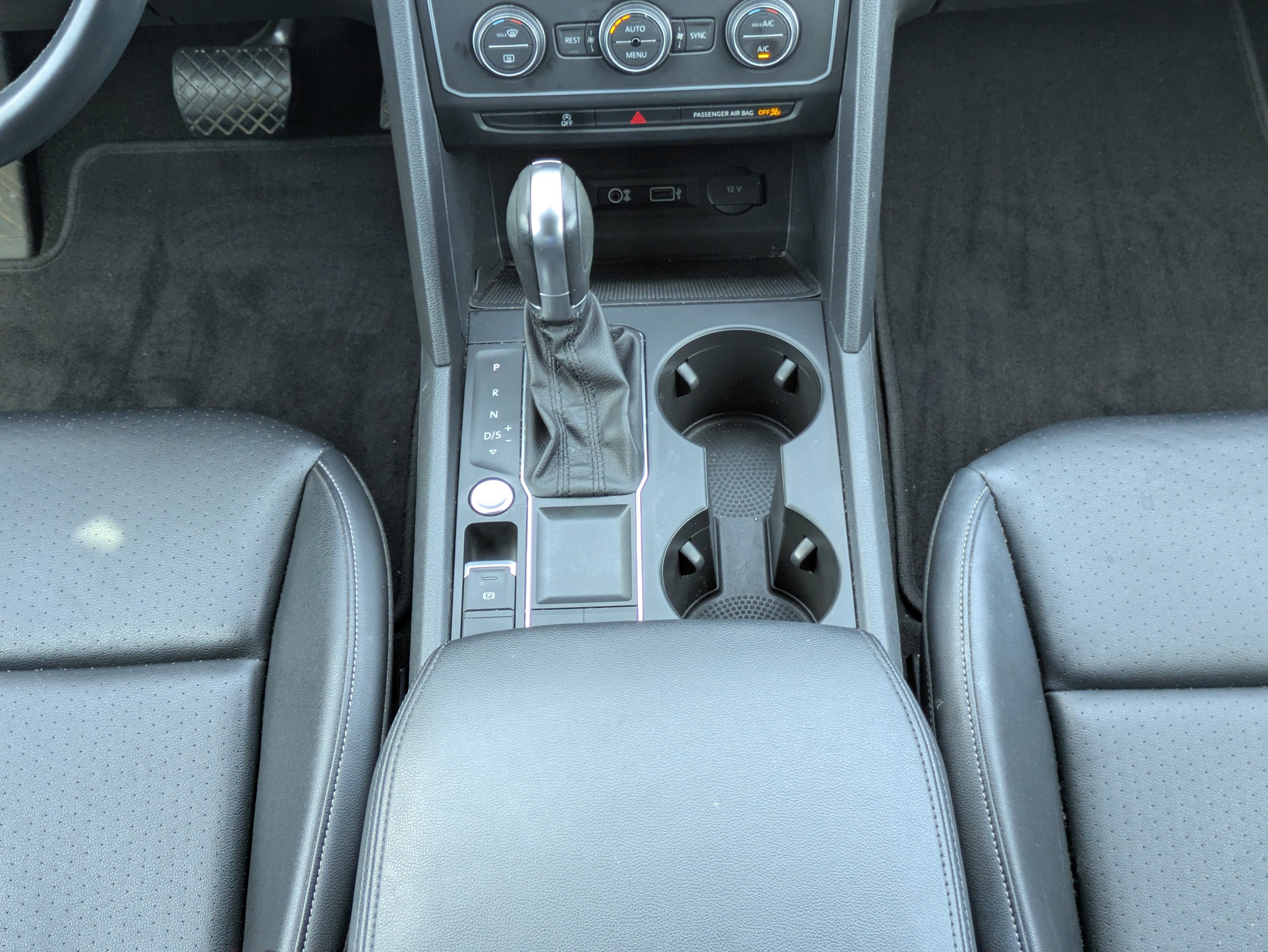 Used 2019 Volkswagen Atlas SE image 6