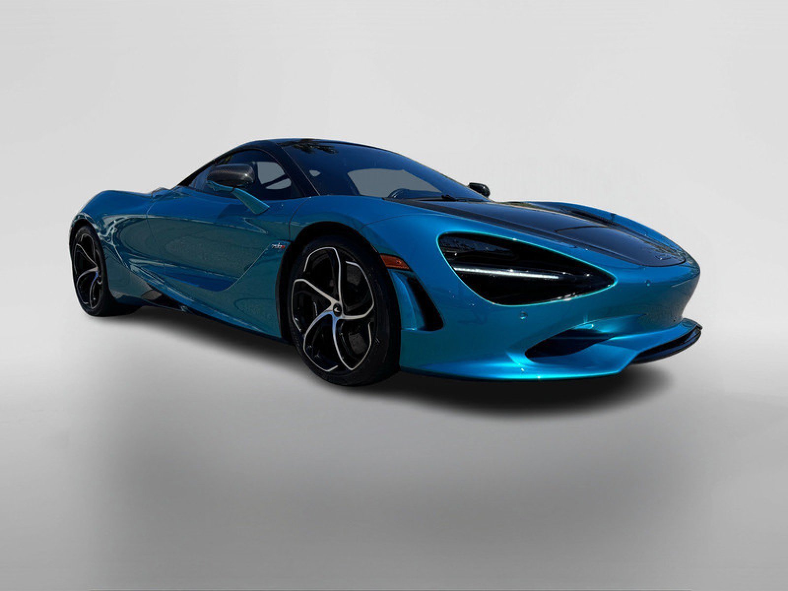 Used 2024 McLaren 750S RWD image 8