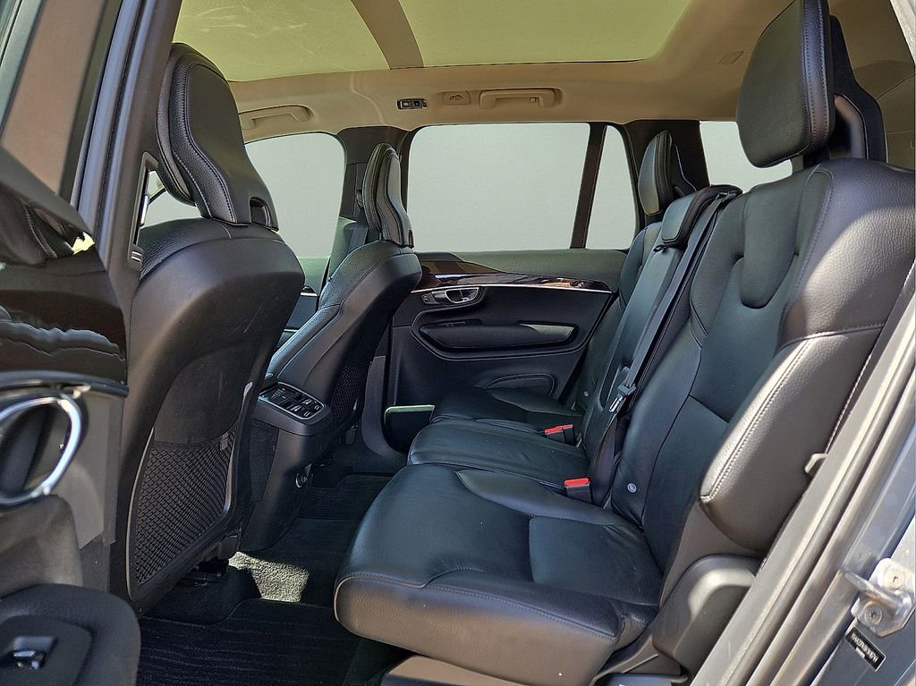 Used 2019 Volvo XC90 T6 Momentum image 15