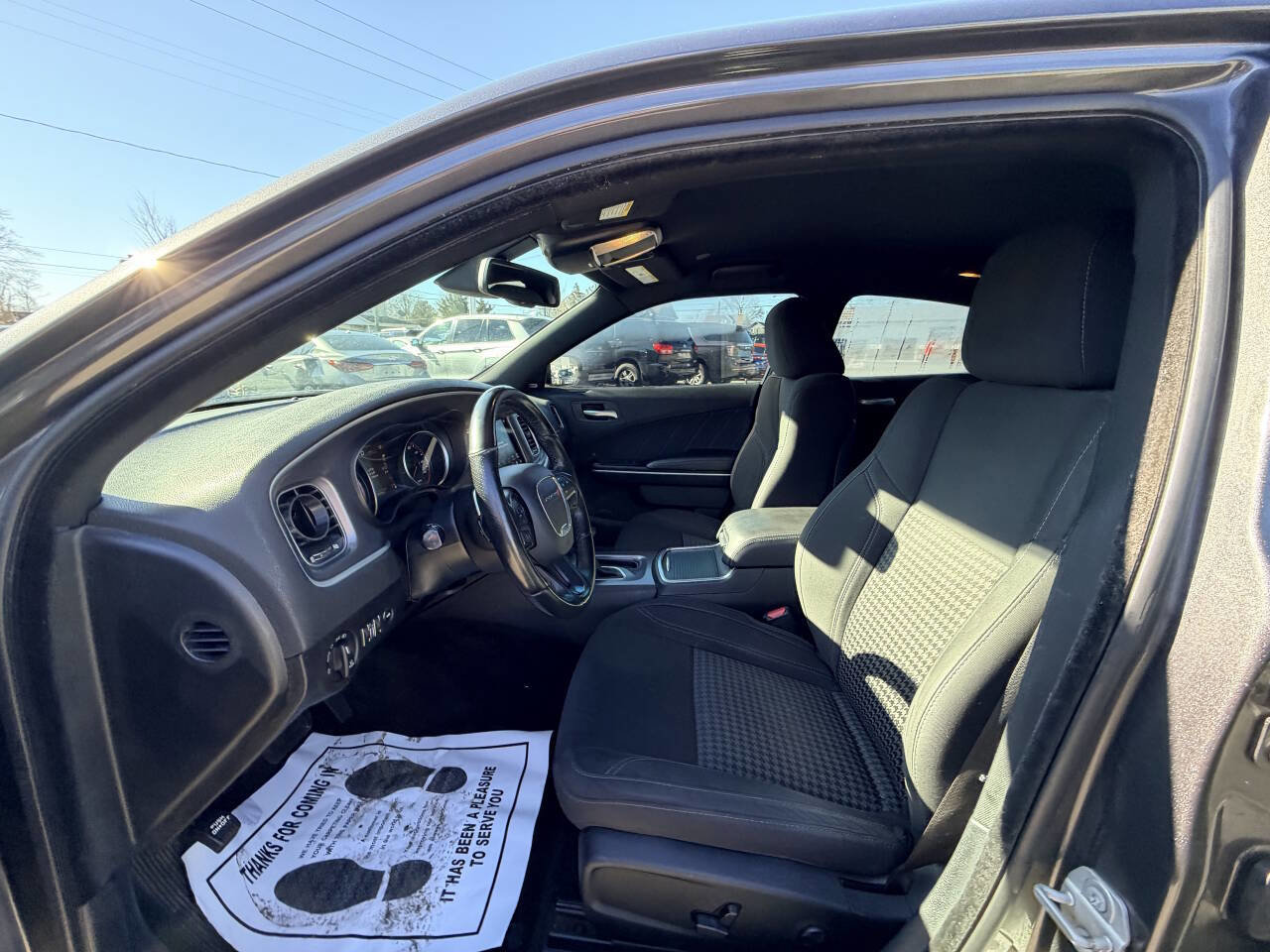 Used 2019 Dodge Charger SXT w/ Cold Weather Package AWD/4WD image 40