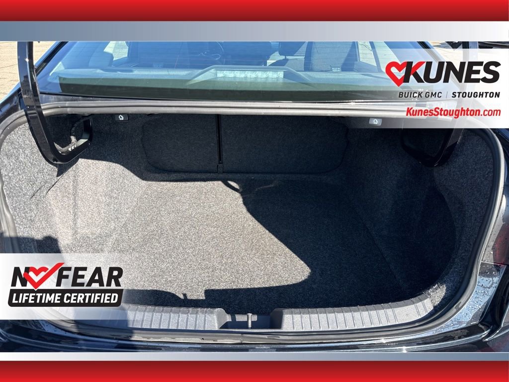 Used 2024 Volkswagen Jetta S image 41