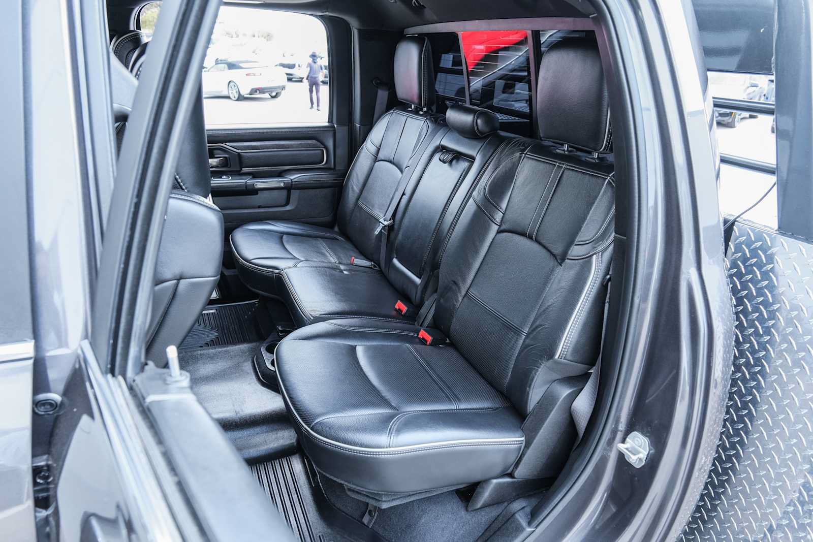 Used 2020 RAM 3500 Limited AWD/4WD image 32