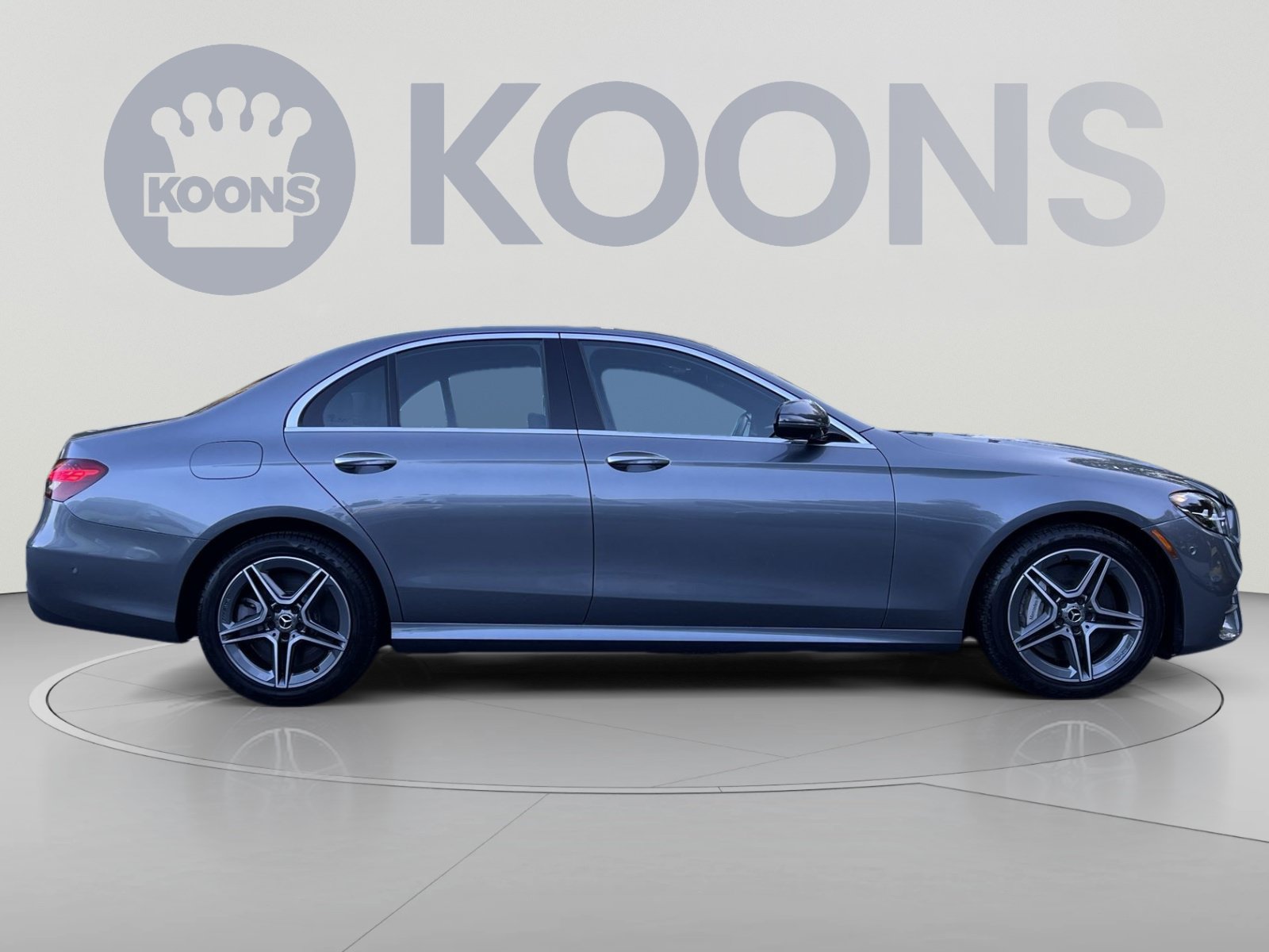 Used 2023 Mercedes-Benz E 450 4MATIC Sedan image 12