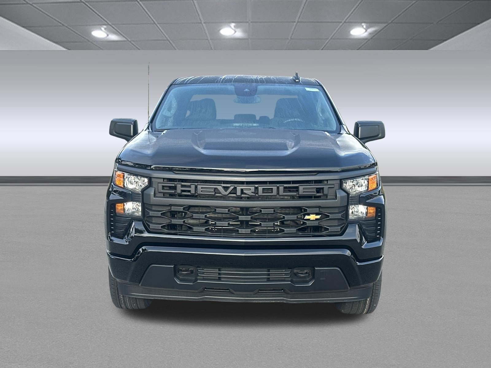 New 2026 Chevrolet Silverado 1500 Custom RWD image 8
