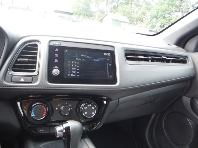 Used 2022 Honda HR-V Sport image 16