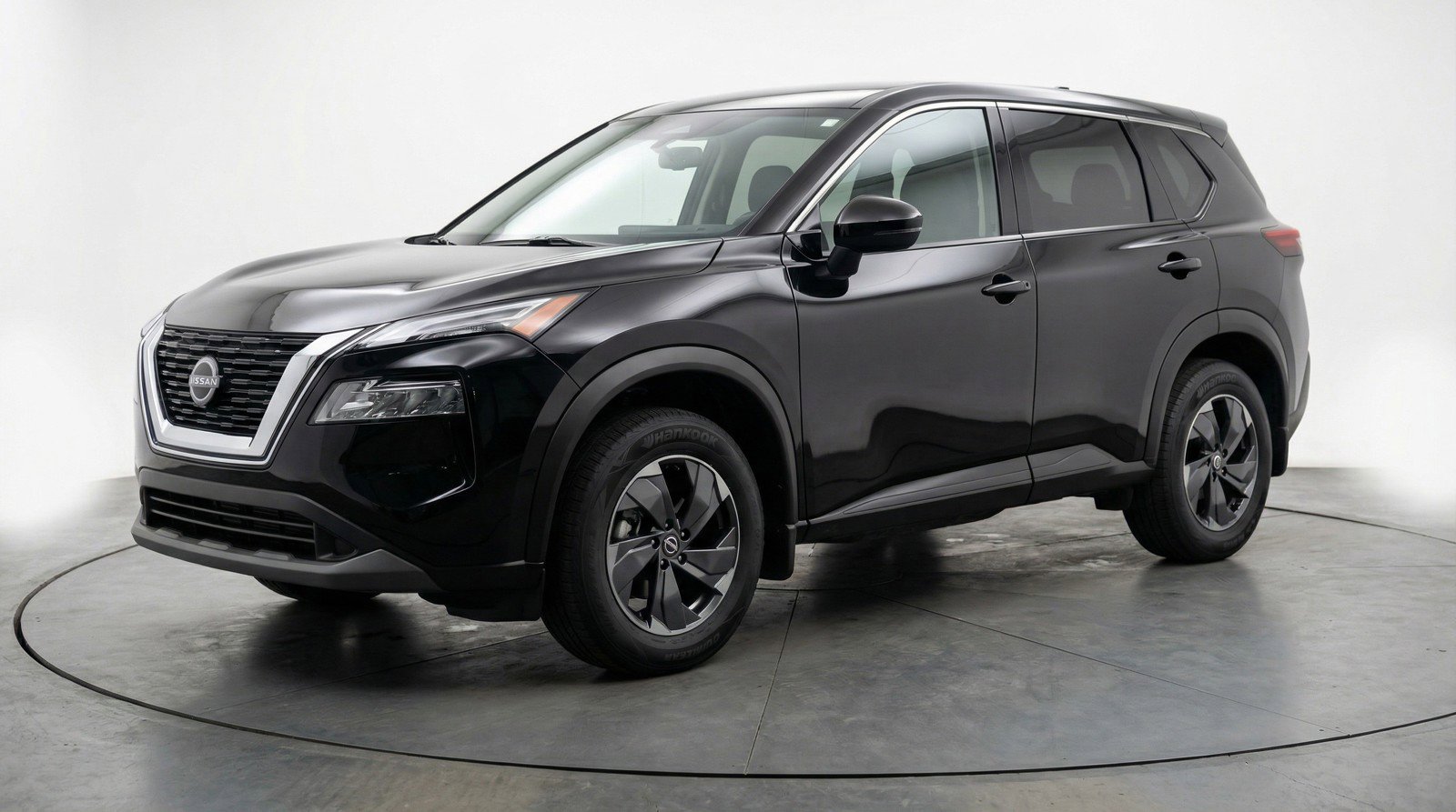 Used 2025 Nissan Rogue SV AWD/4WD image 3