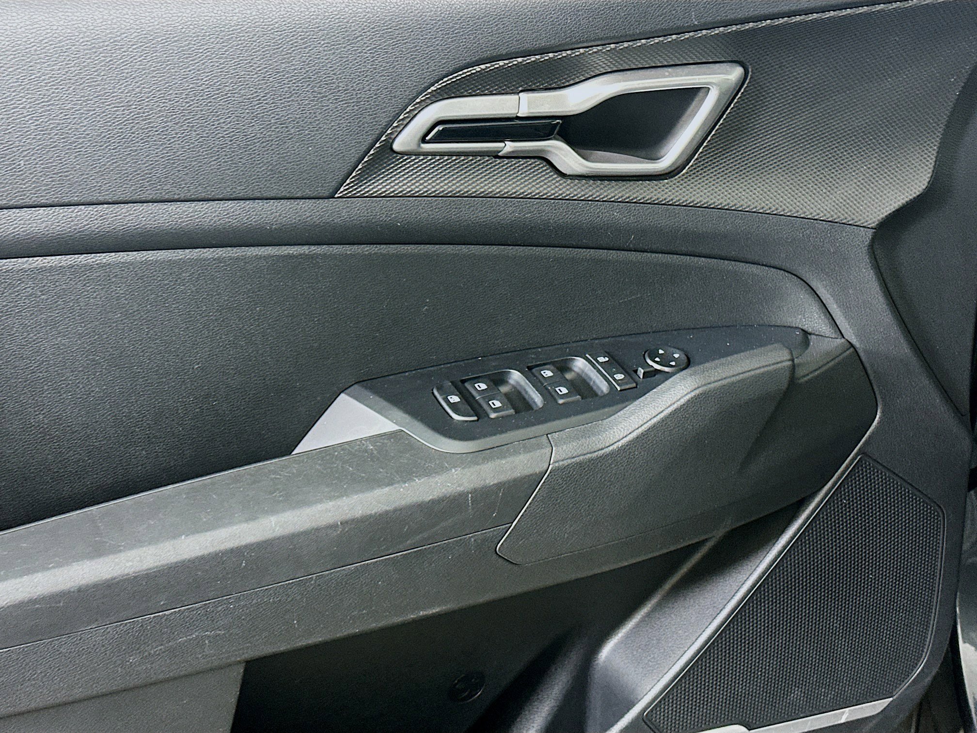 Used 2024 Kia Sportage LX image 15