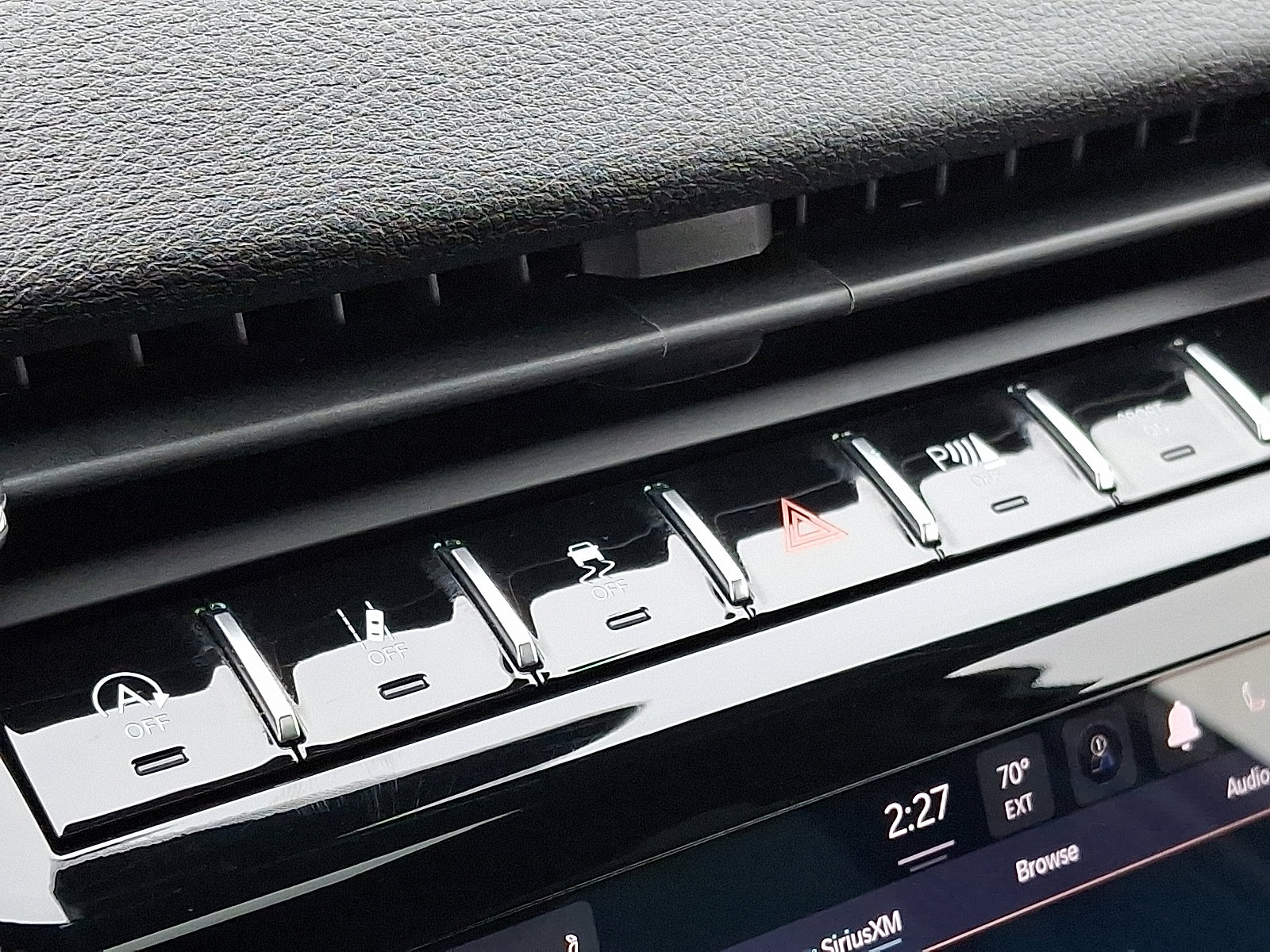 Used 2023 Jeep Grand Cherokee Altitude image 25