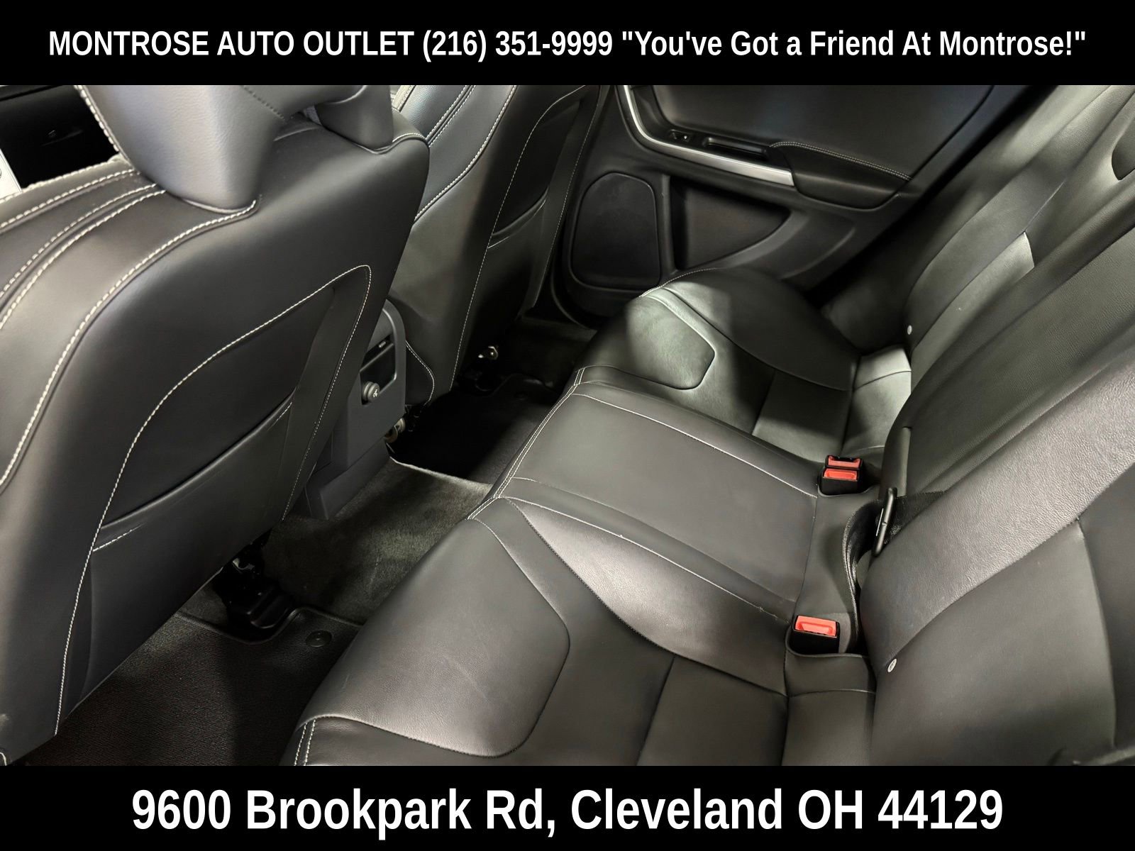Used 2018 Volvo S60 T5 Dynamic AWD/4WD image 30