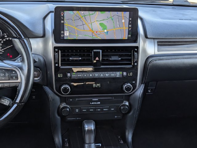 Used 2023 Lexus GX 460 Premium w/ Premium Package AWD/4WD image 16