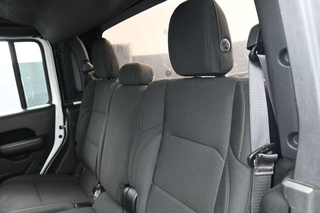 Used 2021 Jeep Gladiator Sport AWD/4WD image 28