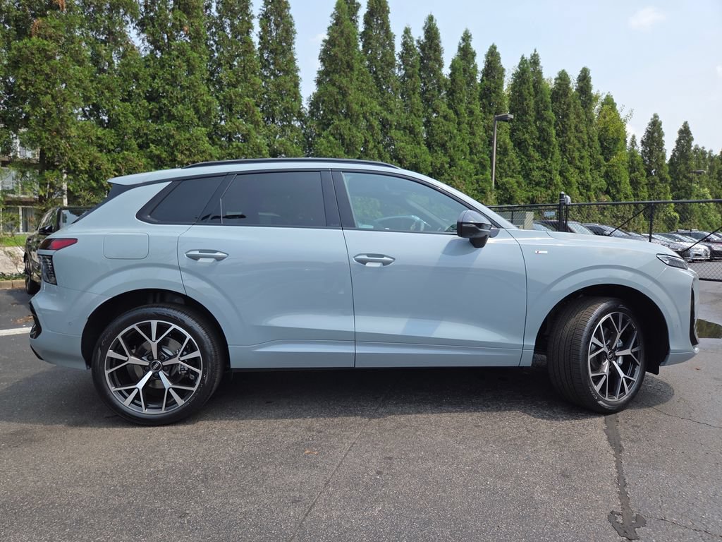 New 2026 Audi Q3 quattro 2.0T AWD/4WD image 30