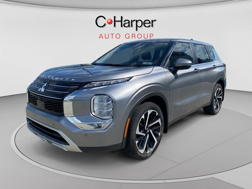 Used 2023 Mitsubishi Outlander SE AWD/4WD image 4