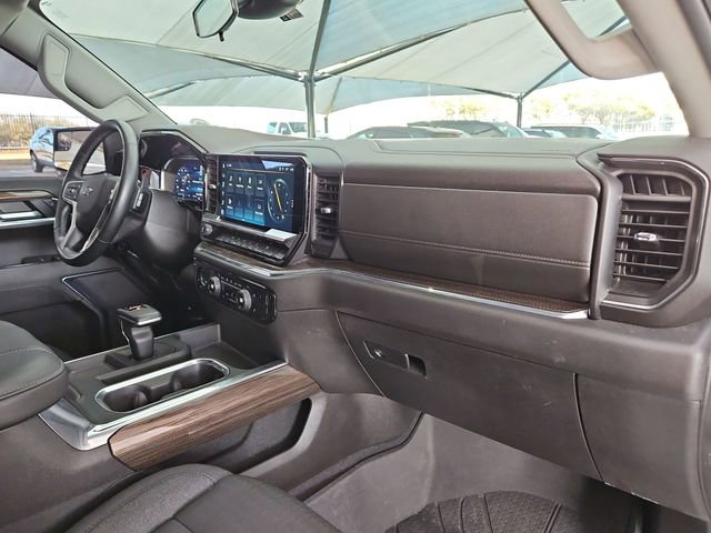 Used 2023 Chevrolet Silverado 1500 LT image 25