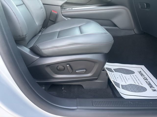 New 2026 Ford Explorer Active w/ Active Comfort Package image 11