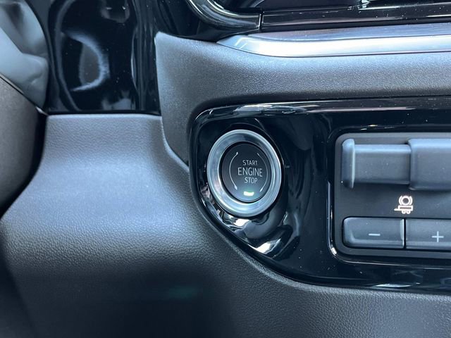 New 2025 GMC Sierra 2500 SLT w/ SLT Premium Package image 32