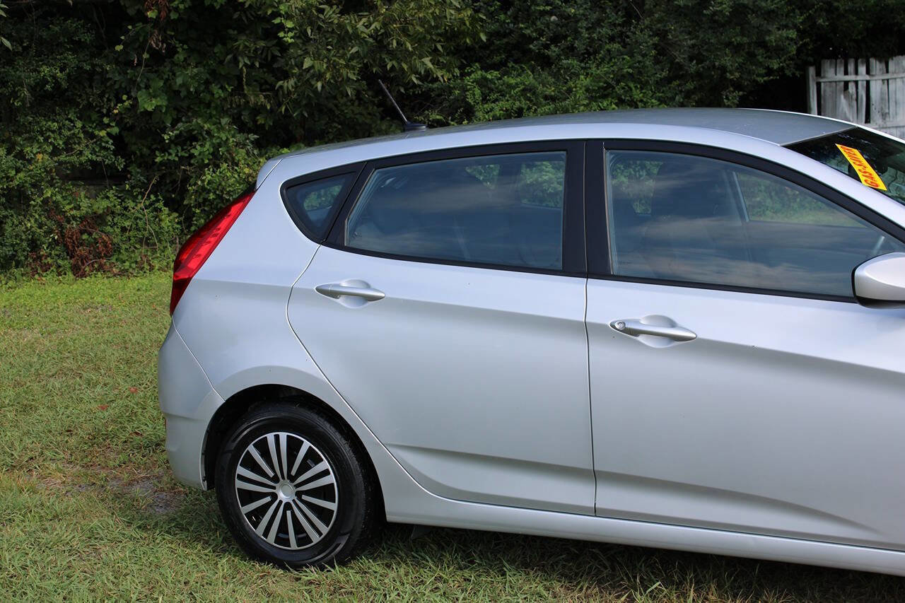 Used 2014 Hyundai Accent GS image 5