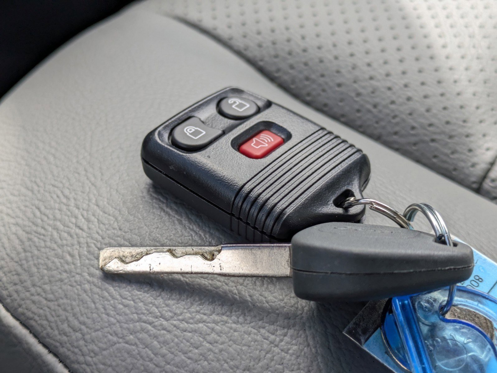 New 2025 Ford E-350 and Econoline 350 Super Duty w/ Power Equipment Group image 27