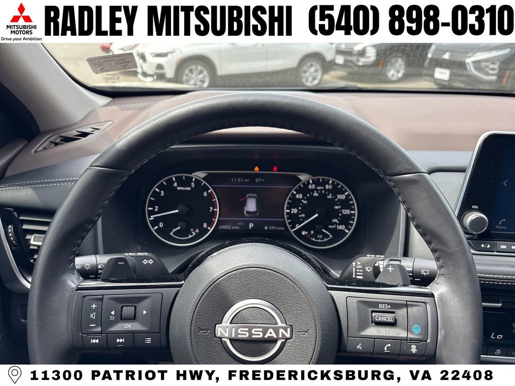 Used 2023 Nissan Rogue SV w/ SV Premium Package AWD/4WD image 6