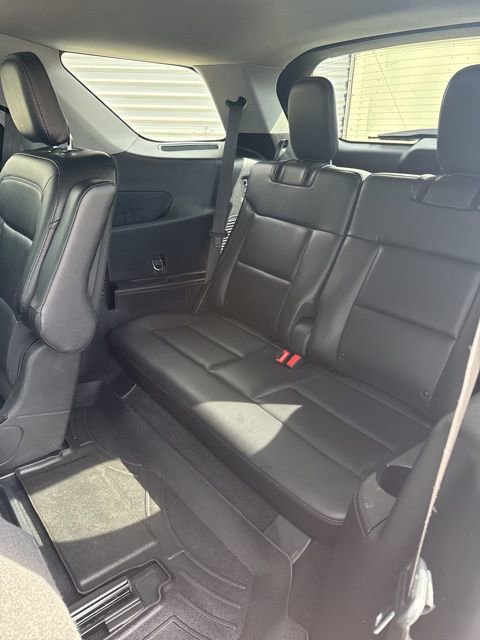 Used 2020 Ford Explorer XLT w/ Equipment Group 202A image 21