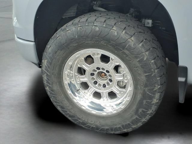 Used 2025 Chevrolet Silverado 1500 RST AWD/4WD image 17