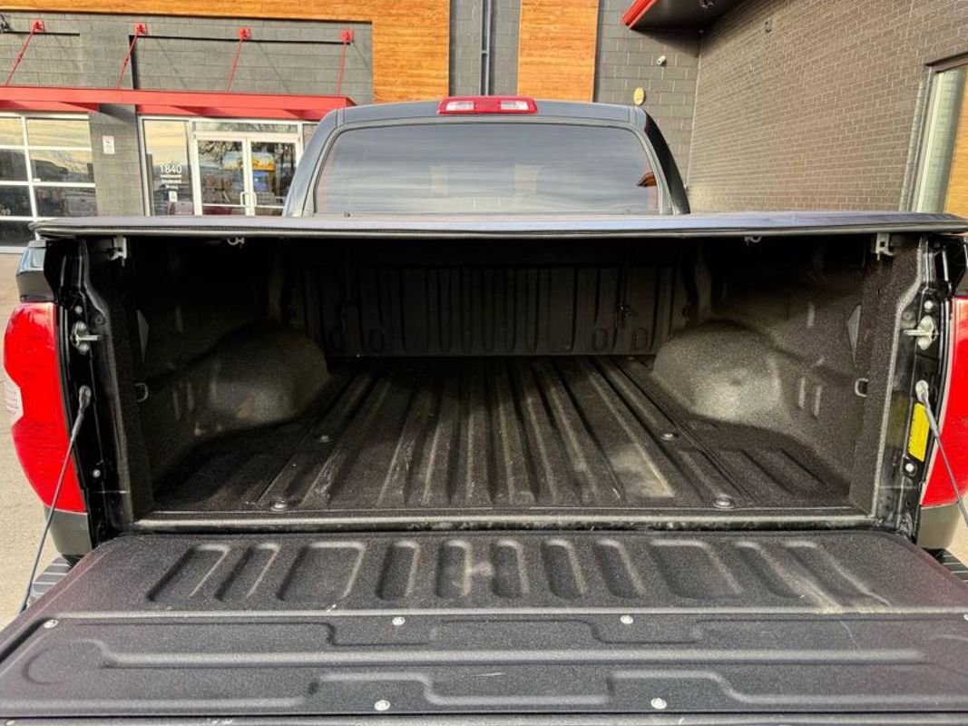 Used 2018 Toyota Tundra SR5 w/ SR5 Upgrade Package image 37