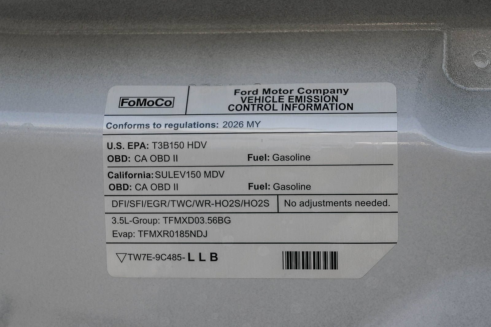 New 2026 Ford Transit 250 148 Medium Roof w/ Load Area Protection Package RWD image 33
