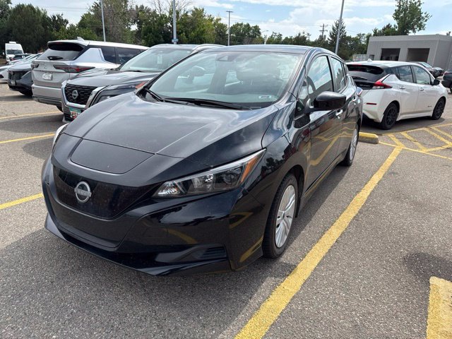 Used 2025 Nissan Leaf S FWD image 4