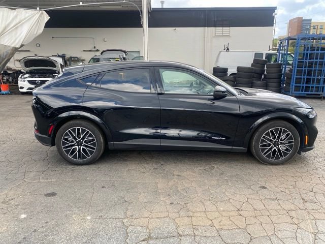 Used 2025 Ford Mustang Mach-E Premium RWD image 4