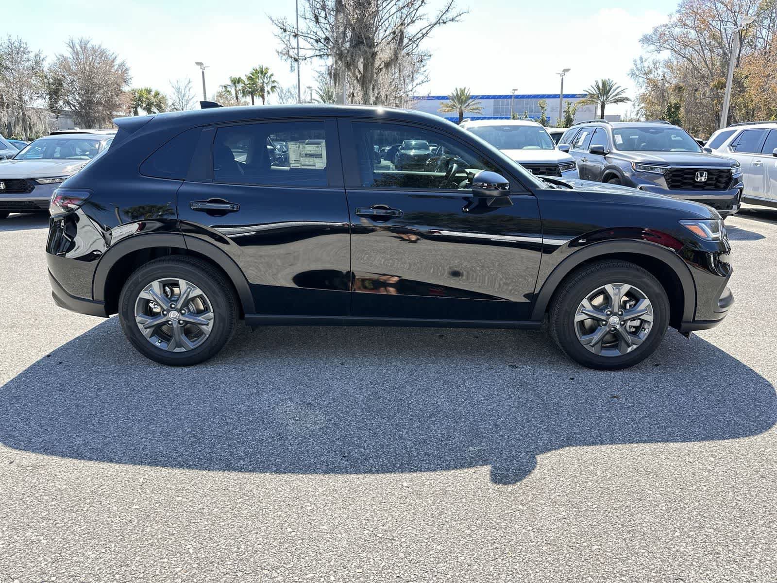 New 2026 Honda HR-V LX image 7